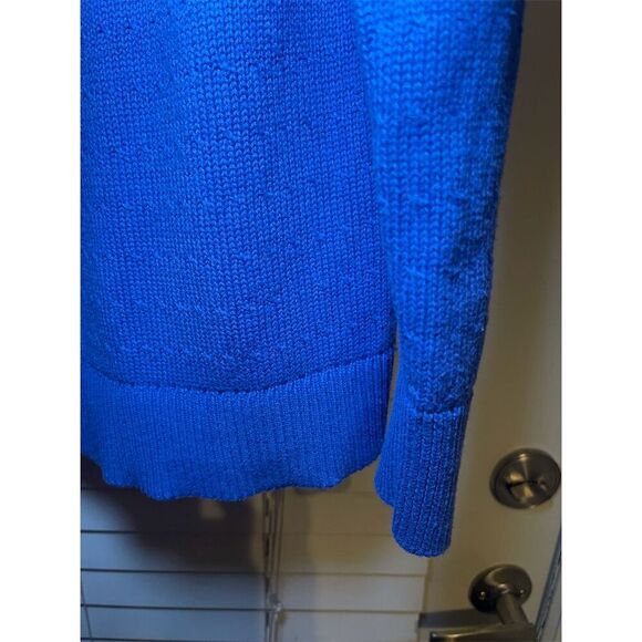 T. By Talbots Women's M Blue V-Neck‎ Cable Knit Pullover Sweater - Picture 2 of 9